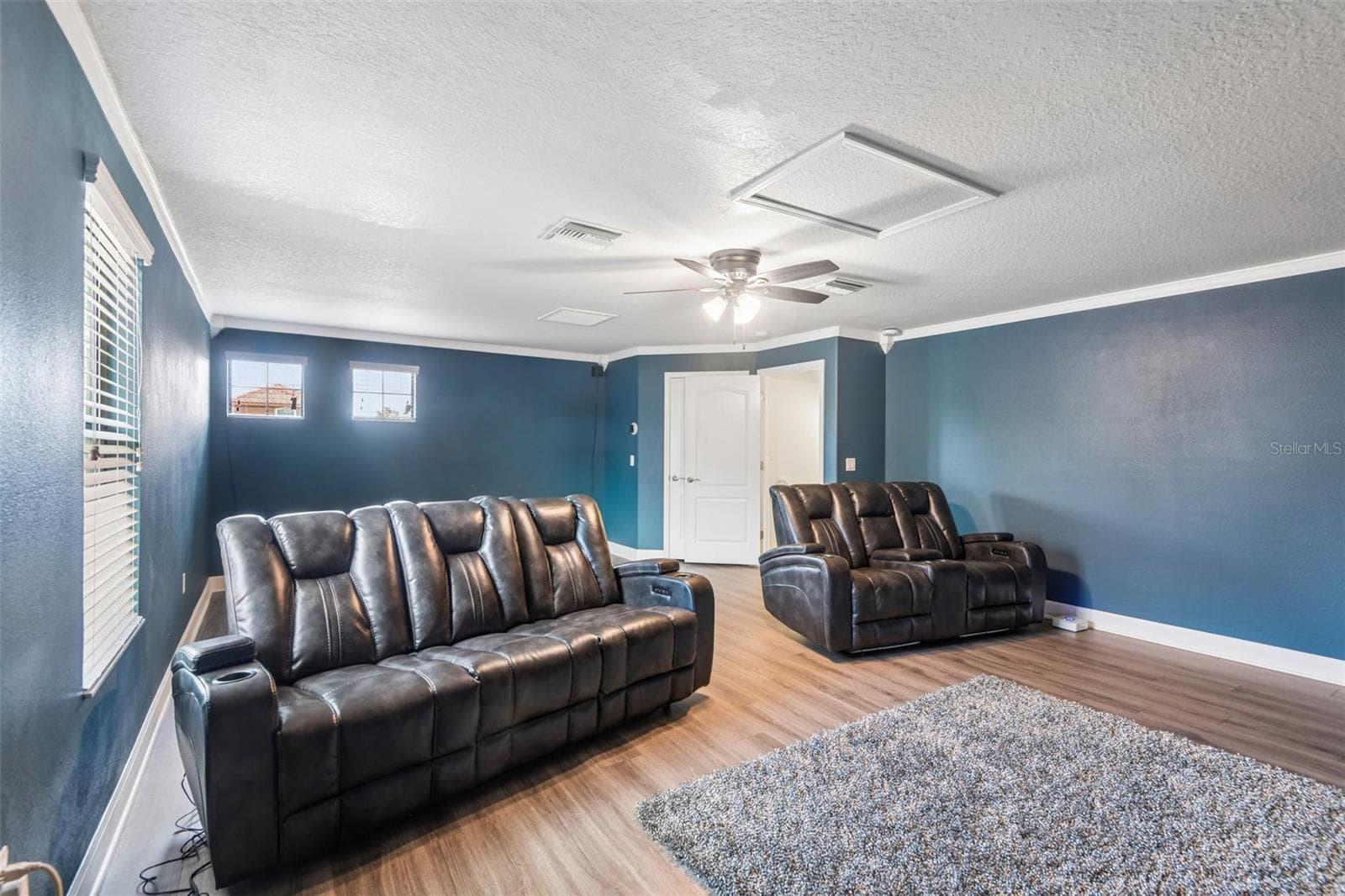 Single Family Residence at 4586 GRAND LAKESIDE DR, PALM HARBOR, photo 40 of 65