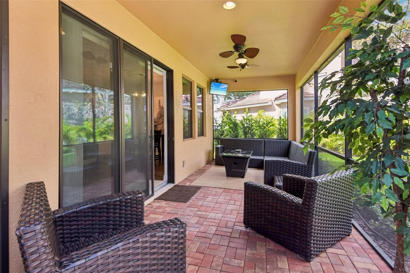 Single Family Residence at 4586 GRAND LAKESIDE DR, PALM HARBOR, photo 42 of 65