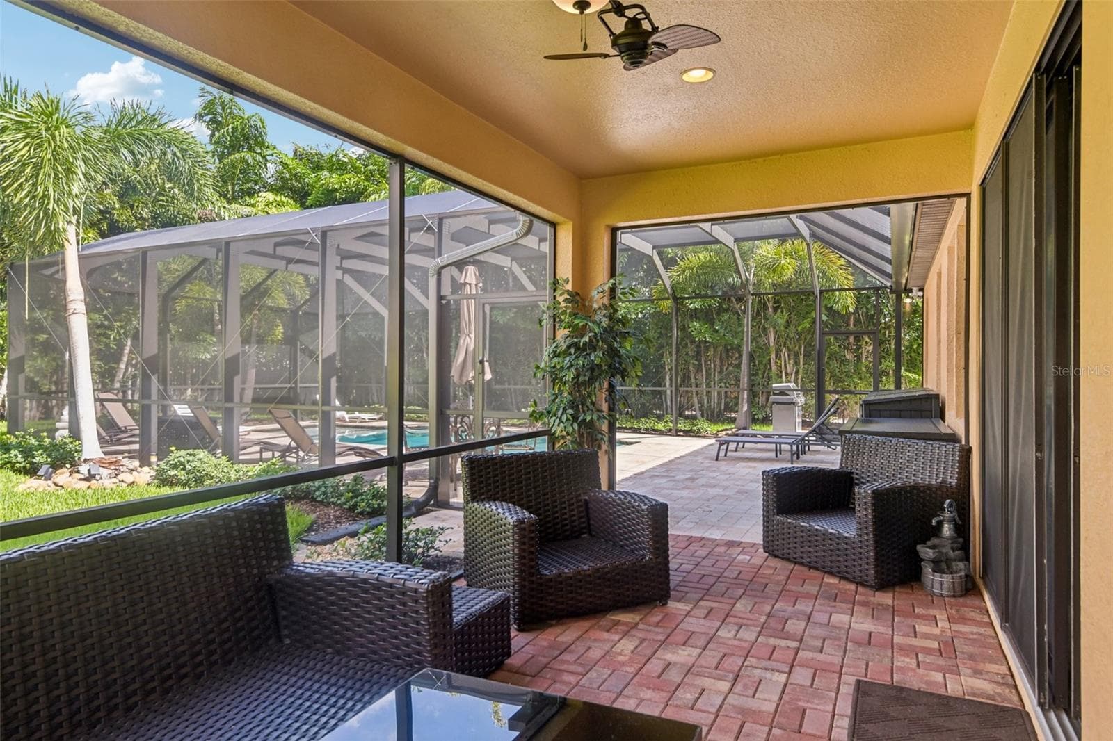 Single Family Residence at 4586 GRAND LAKESIDE DR, PALM HARBOR, photo 43 of 65
