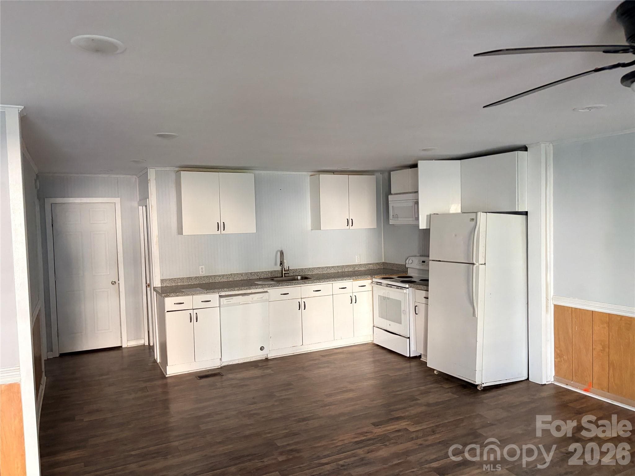 Kitchen - 102 York Street, Clover