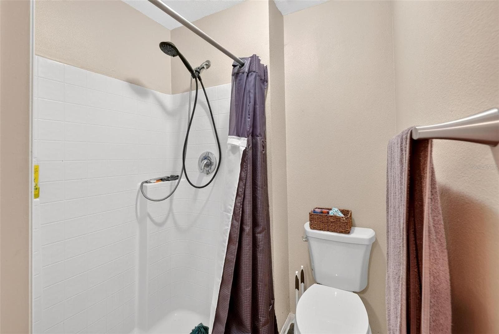 PRIMARY SHOWER - 600 BRIARCLIFF RD, EUSTIS