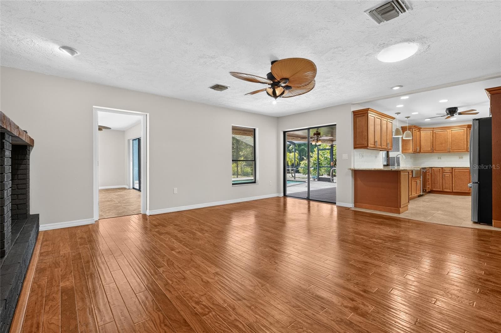 Single Family Residence at 3781 COUNTRYSIDE RD, SARASOTA, photo 17 of 78