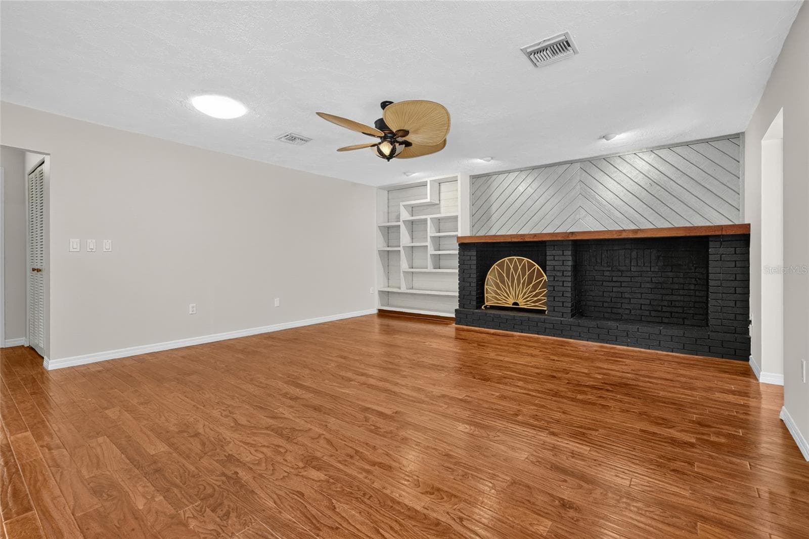 Single Family Residence at 3781 COUNTRYSIDE RD, SARASOTA, photo 19 of 78
