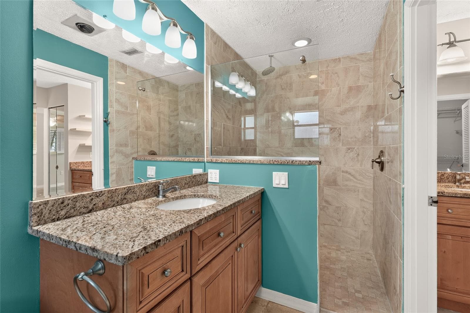 Single Family Residence at 3781 COUNTRYSIDE RD, SARASOTA, photo 27 of 78