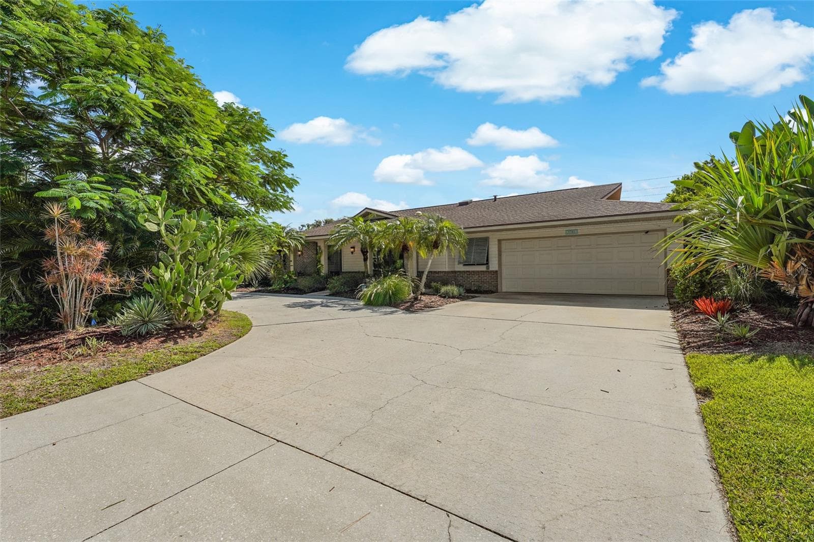 Single Family Residence at 3781 COUNTRYSIDE RD, SARASOTA, photo 60 of 78