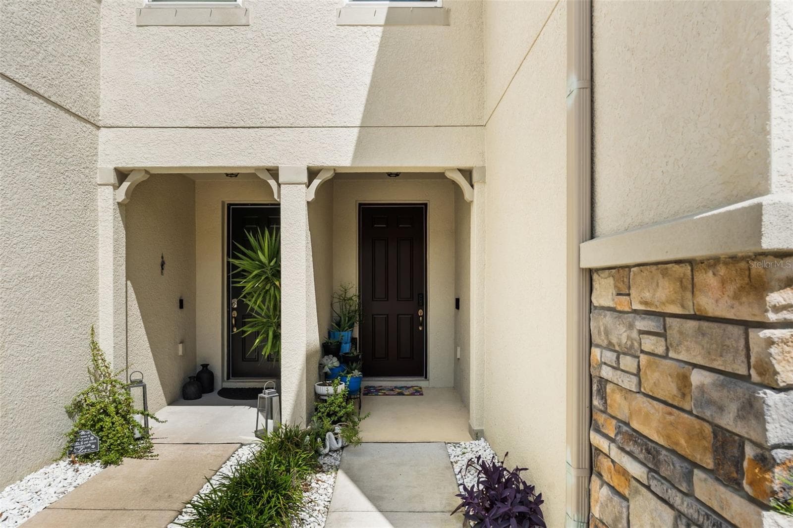 Townhouse at 14221 PONDHAWK LN, TAMPA, photo 9 of 60