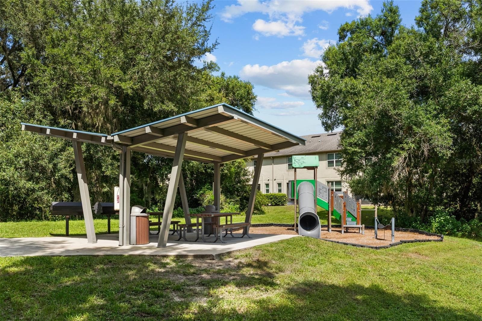 Townhouse at 14221 PONDHAWK LN, TAMPA, photo 52 of 60