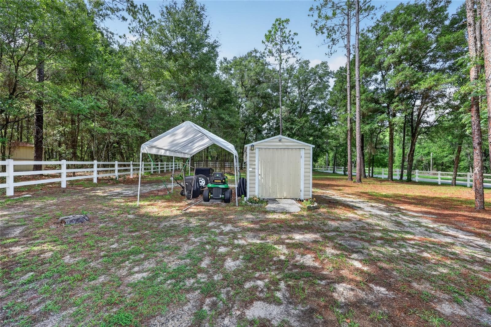 Single Family Residence at 20096 SW 59TH LN, DUNNELLON, photo 61 of 76
