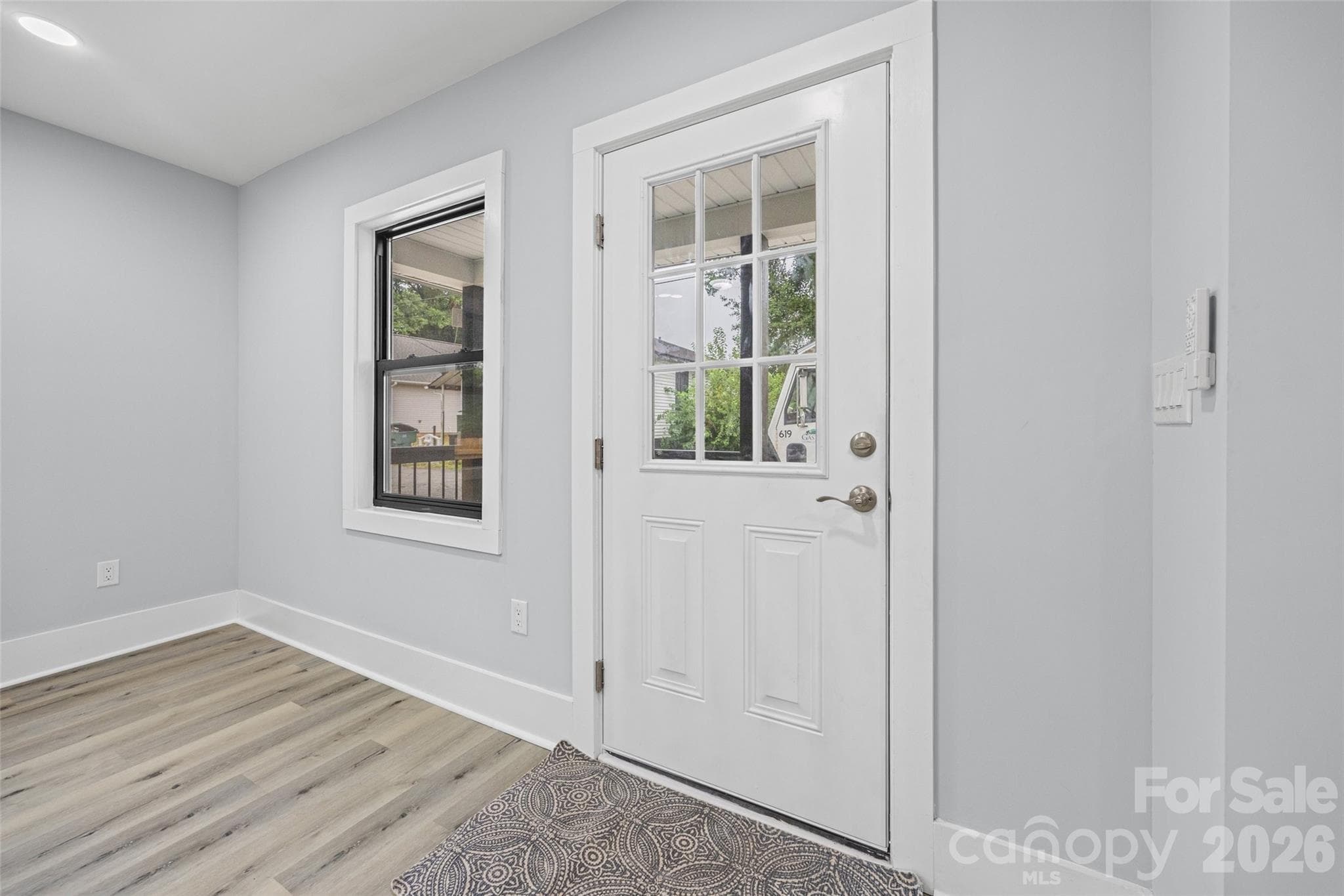 Single Family Residence at 712 Henry Avenue, Gastonia, photo 4 of 19
