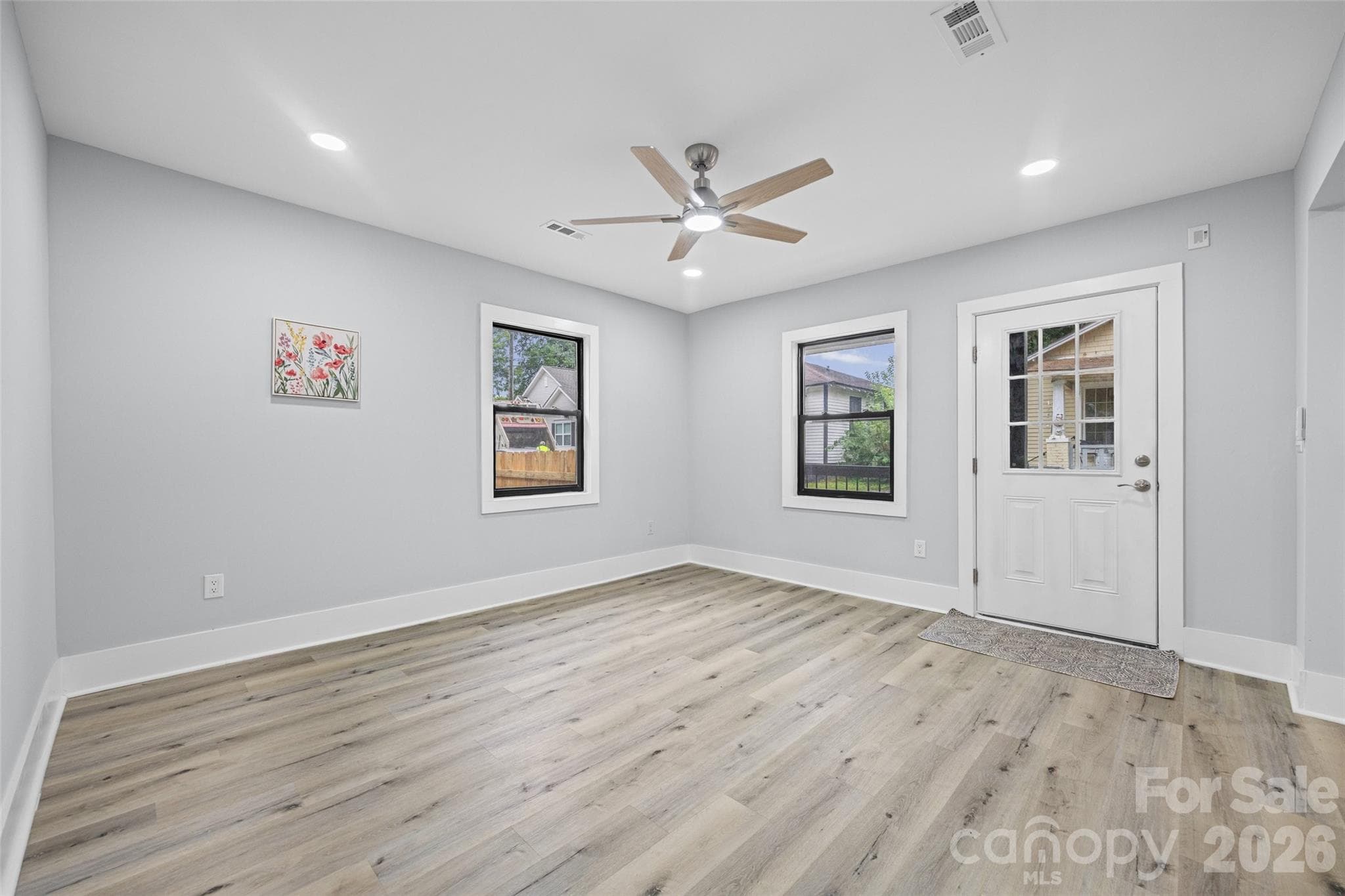 Single Family Residence at 712 Henry Avenue, Gastonia, photo 5 of 19