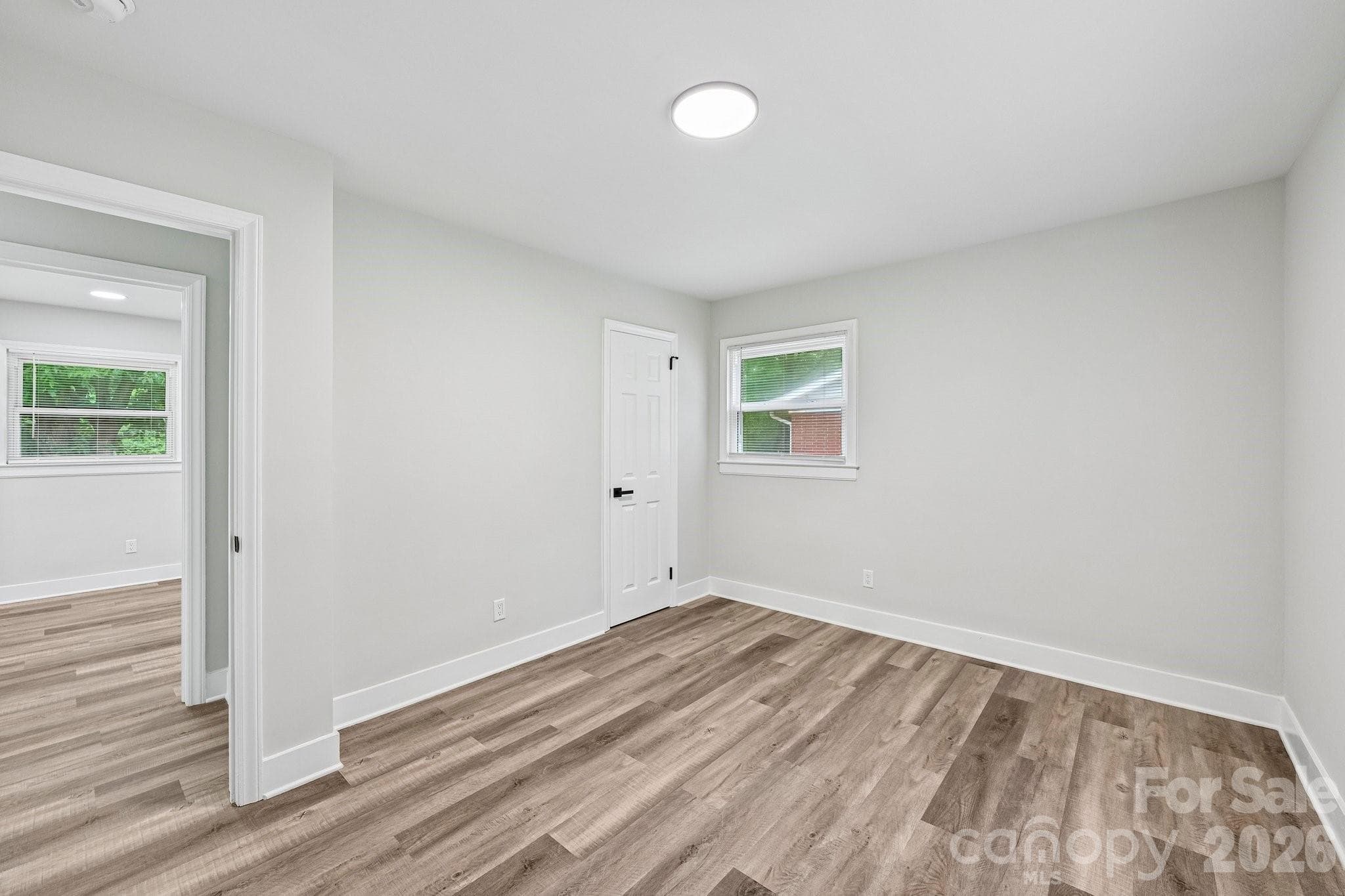 Single Family Residence at 4022 Southgate Drive, Charlotte, photo 29 of 42