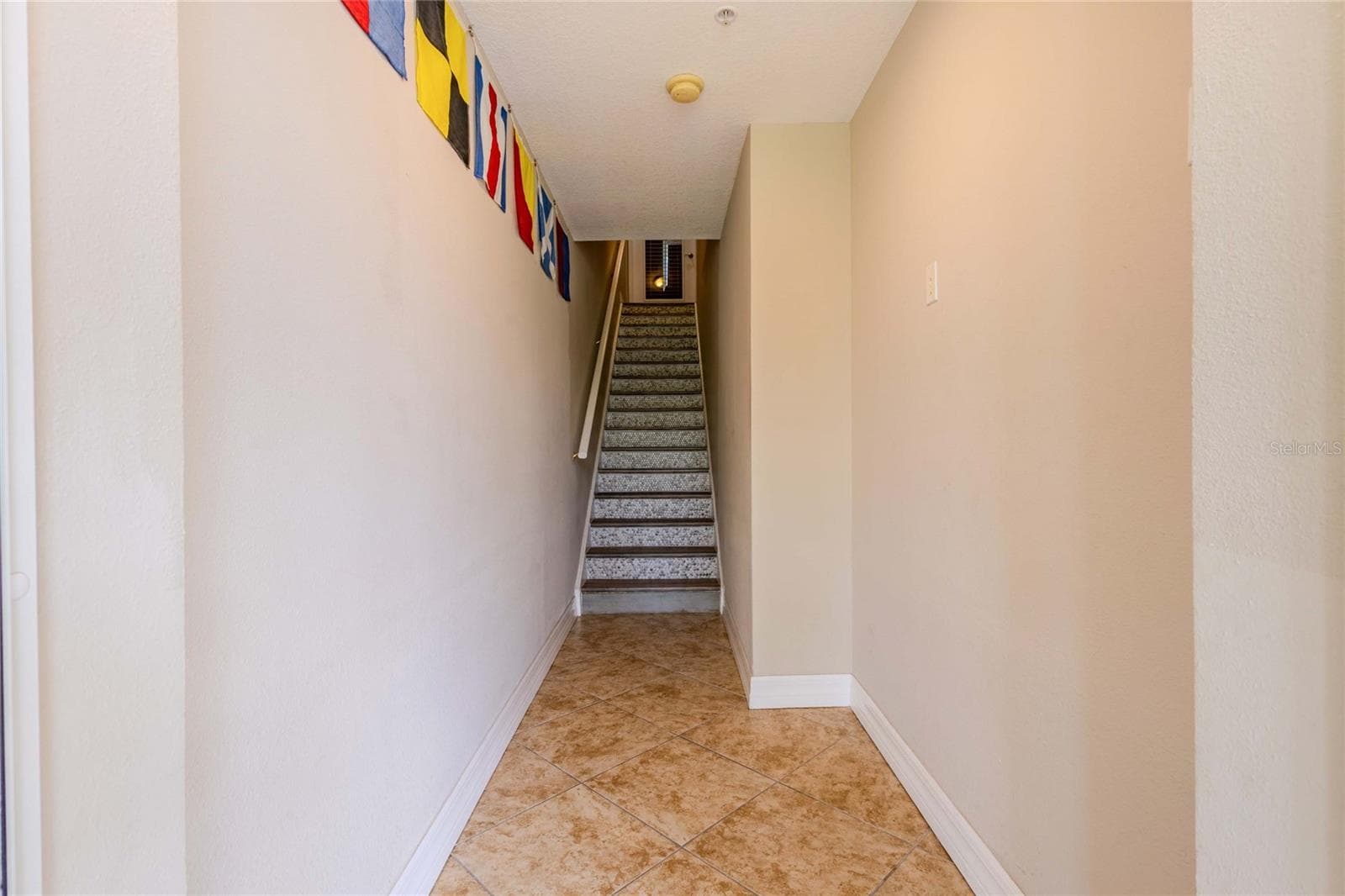 1st Floor Entry Foyer - 3259 MANGROVE POINT DR, RUSKIN