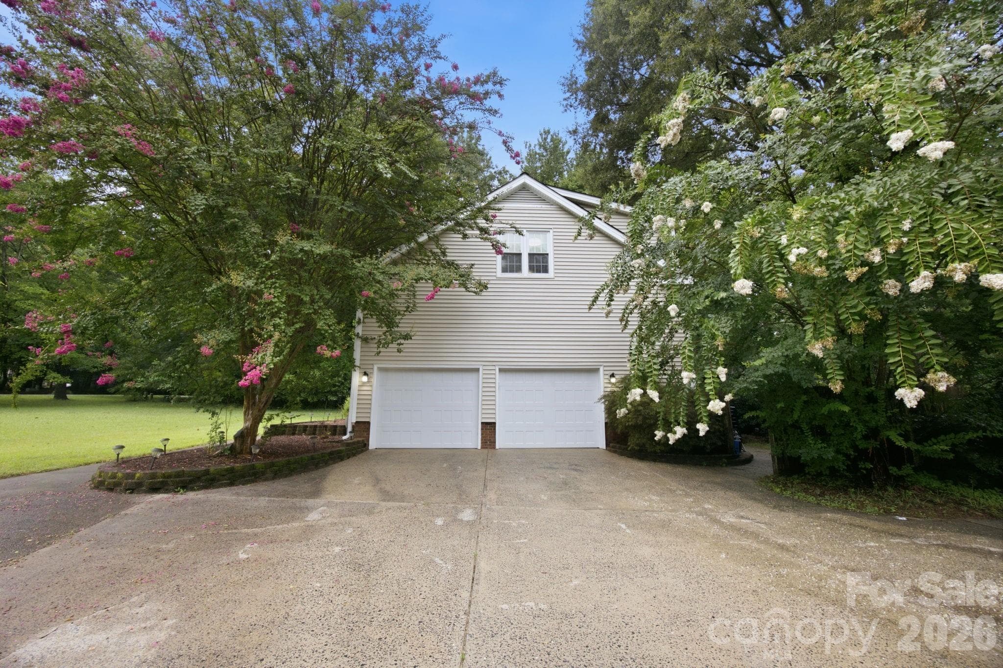 Single Family Residence at 115 Valley Glen Drive, Waxhaw, photo 37 of 40