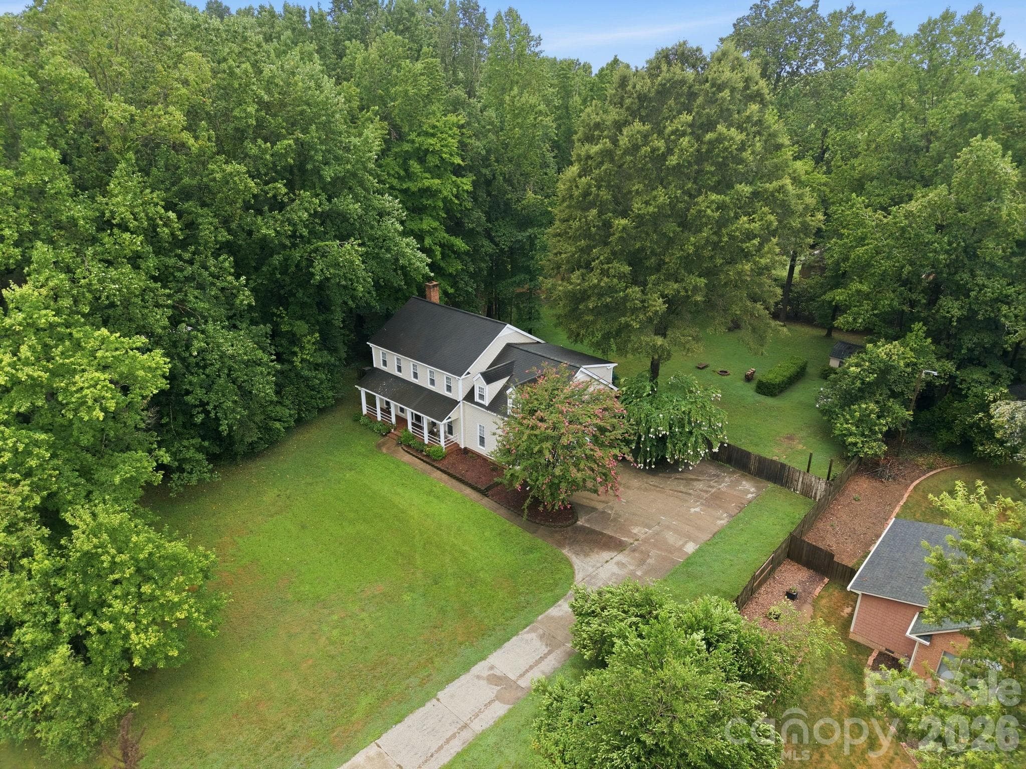 Single Family Residence at 115 Valley Glen Drive, Waxhaw, photo 39 of 40