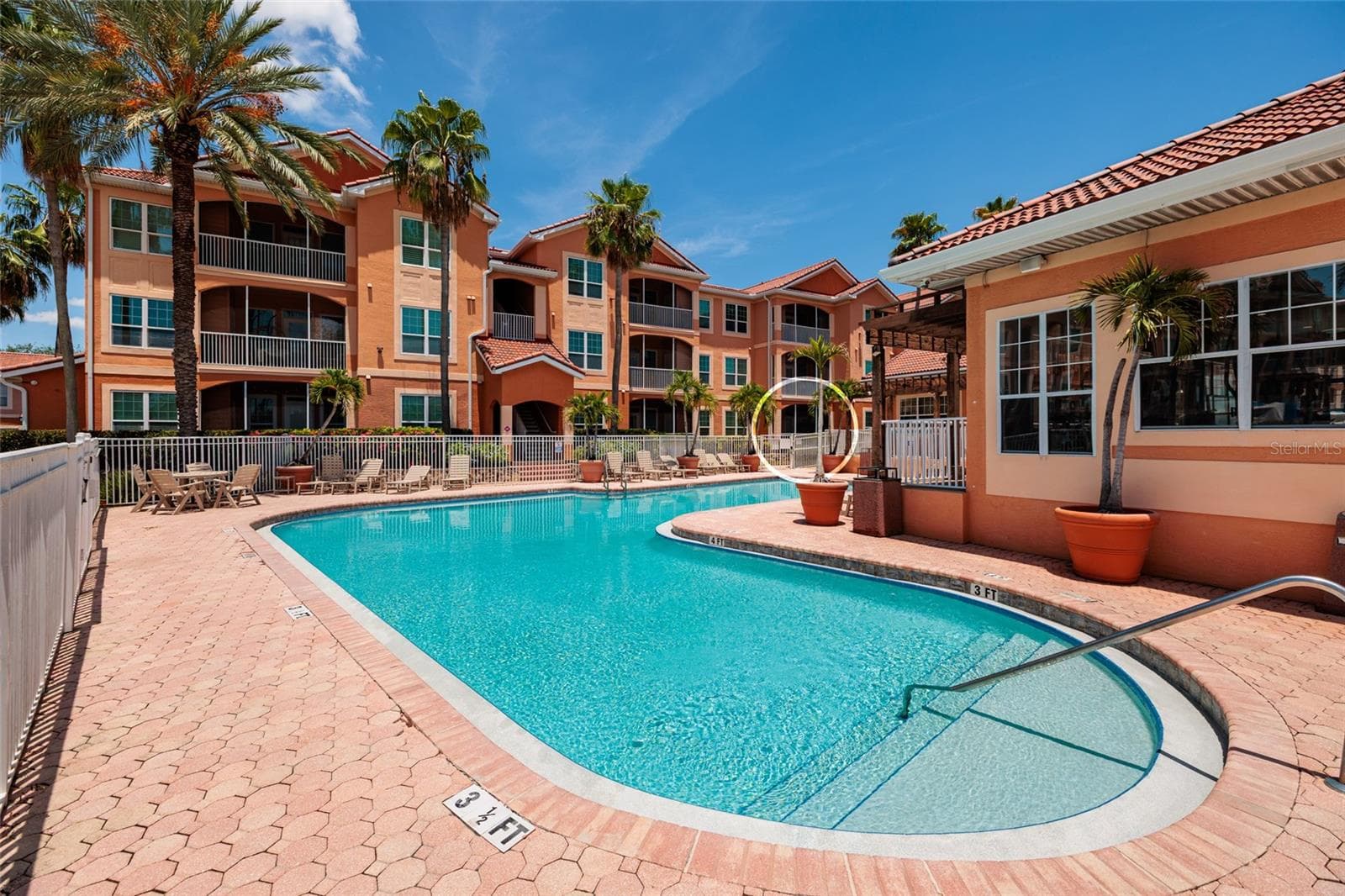 Condominium at 5000 CULBREATH KEY WAY #4-105, TAMPA, photo 47 of 66