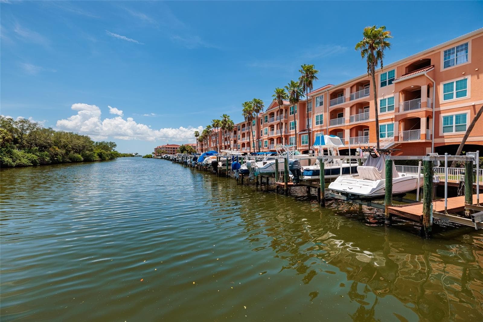 Marina - 5000 CULBREATH KEY WAY #4-105, TAMPA