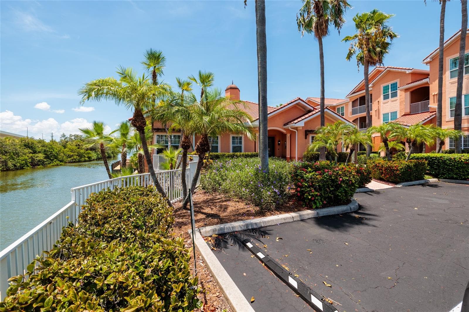 Condominium at 5000 CULBREATH KEY WAY #4-105, TAMPA, photo 55 of 66