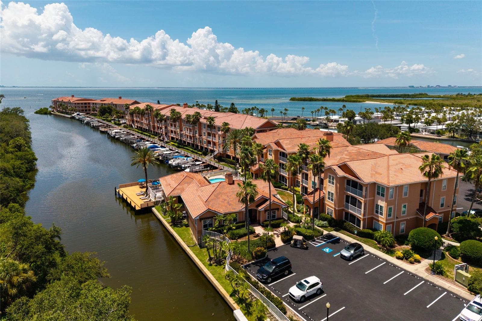 Condominium at 5000 CULBREATH KEY WAY #4-105, TAMPA, photo 57 of 66