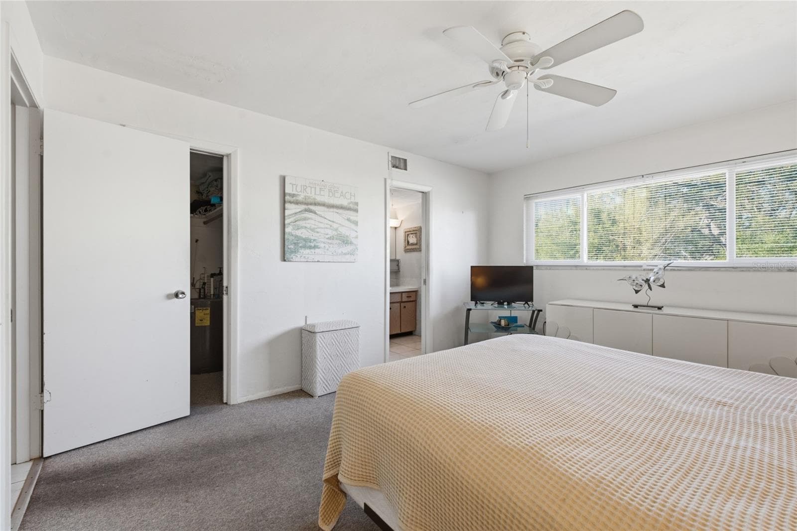 Condominium at 615 S PALM AVE #10, SARASOTA, photo 10 of 36