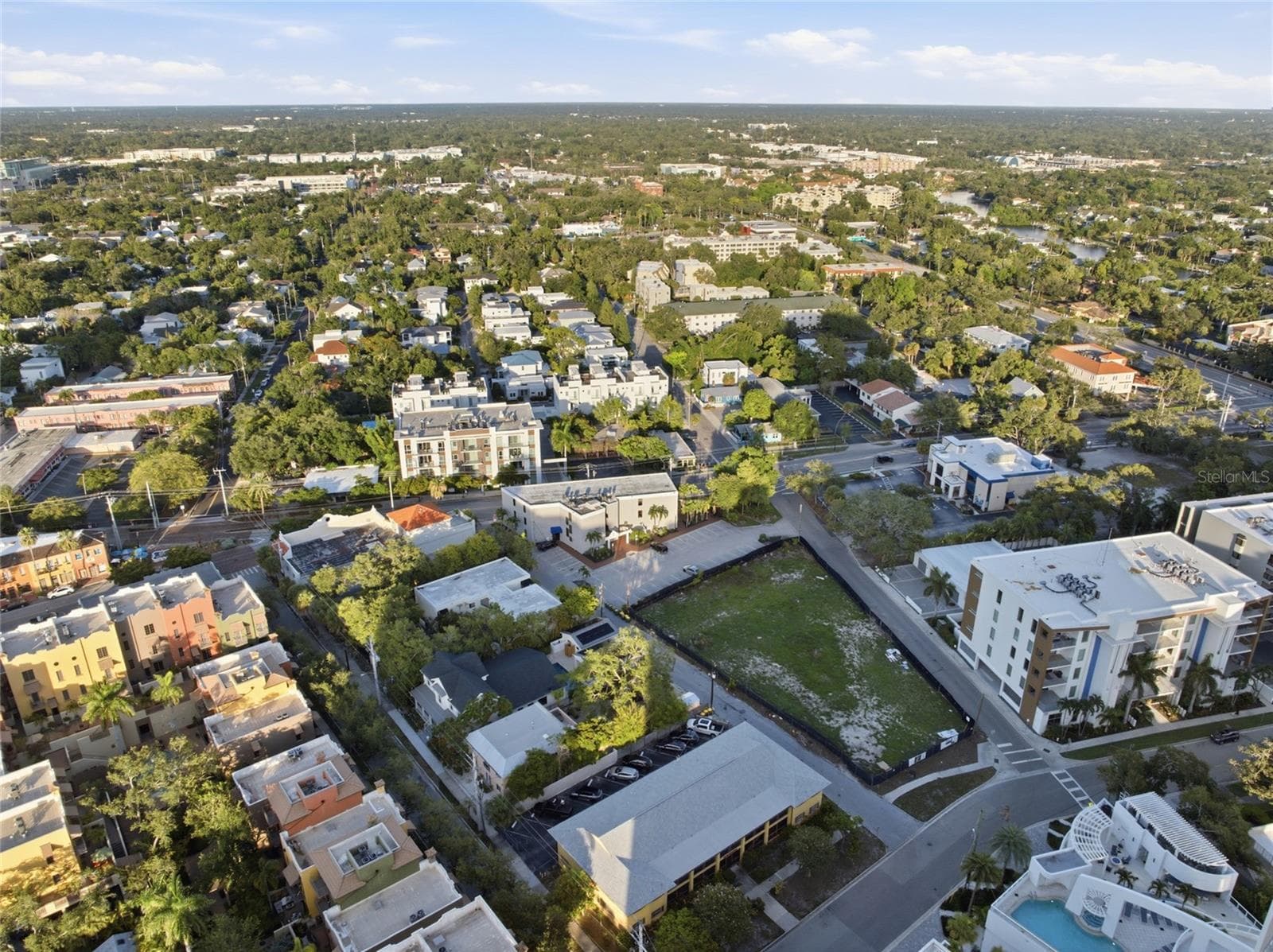 Condominium at 615 S PALM AVE #10, SARASOTA, photo 31 of 36