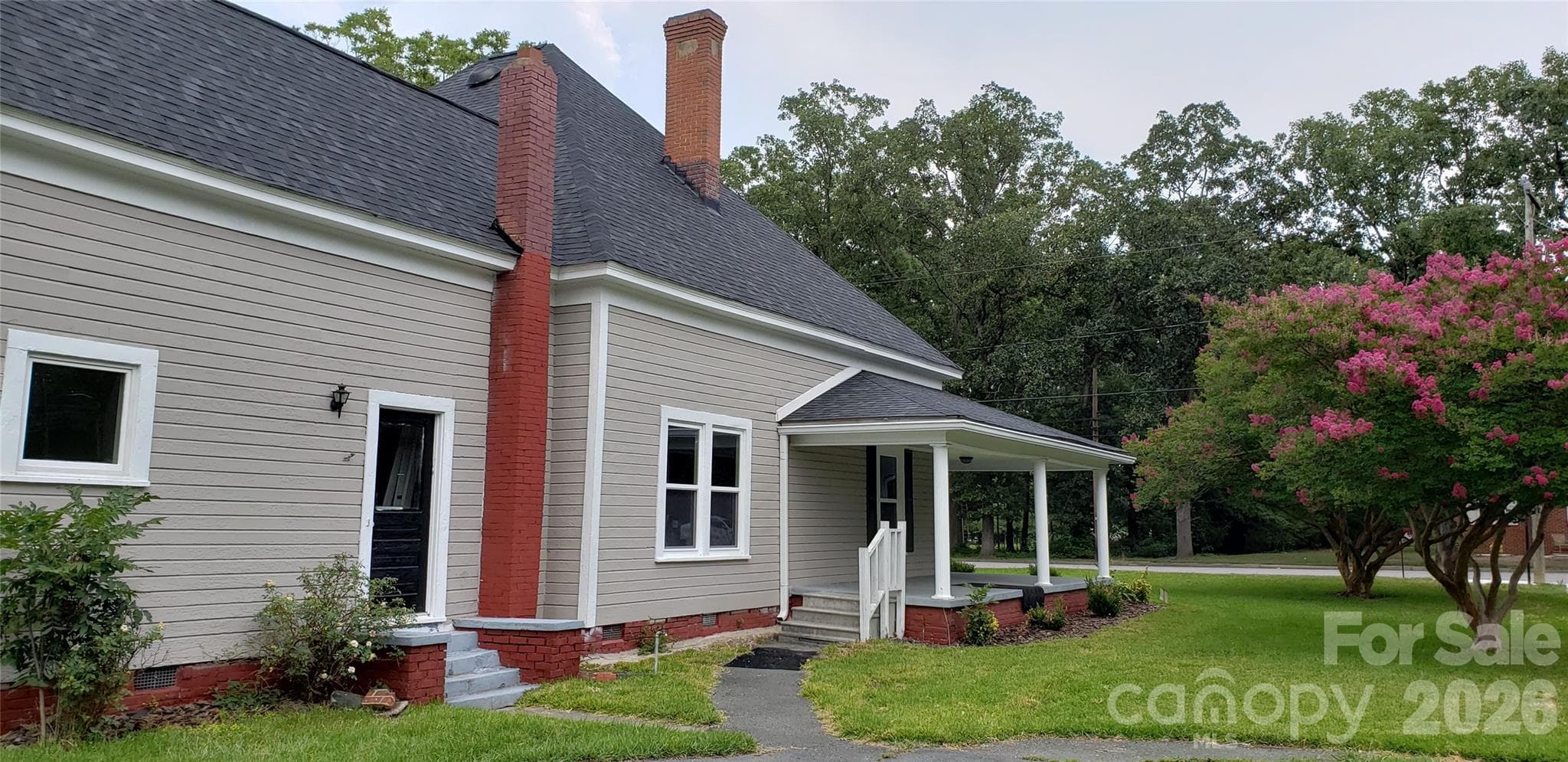 Single Family Residence at 108 S Main Street, Wingate, photo 7 of 30