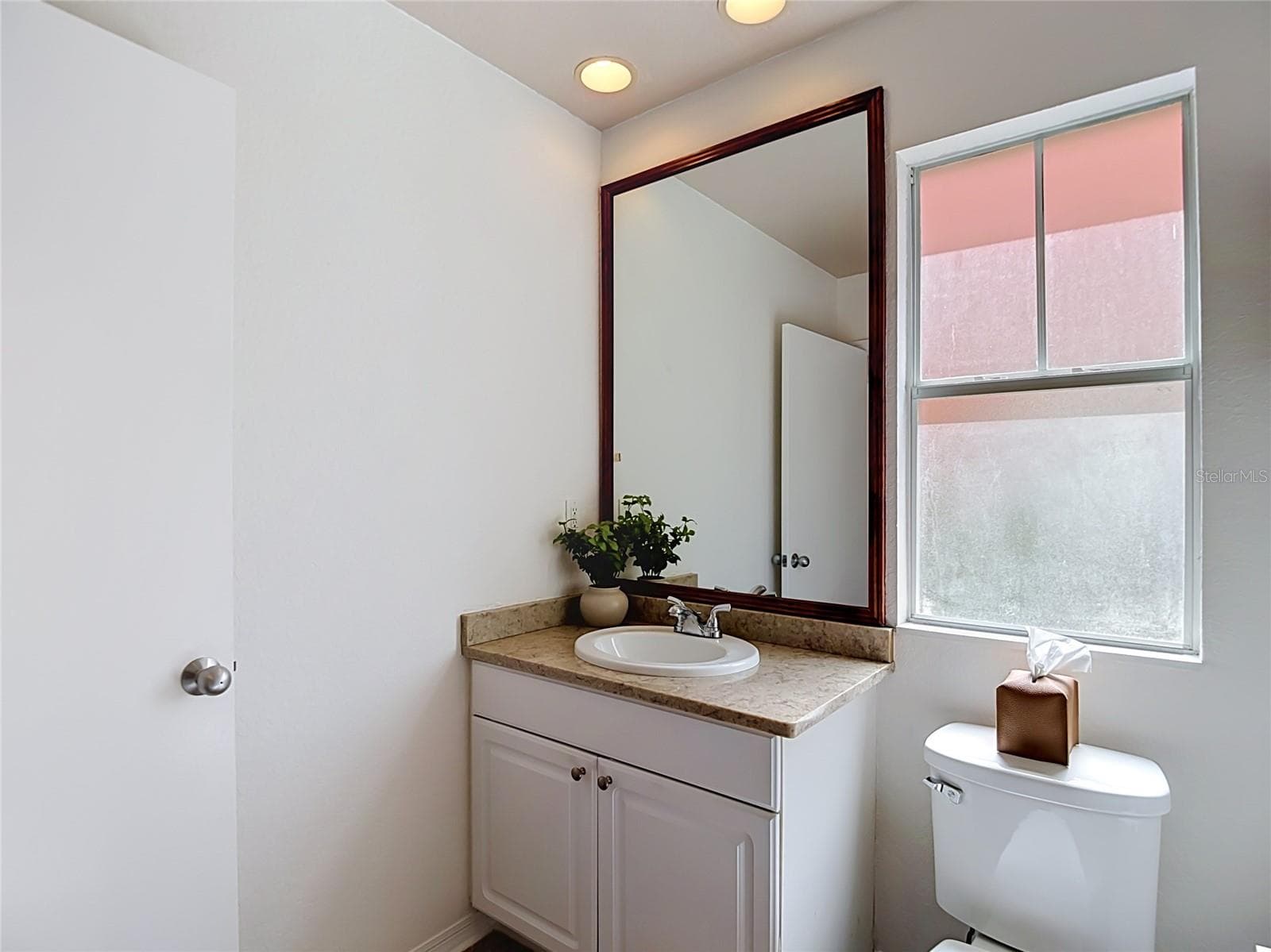 Secondary bath - 501 S MOODY AVE #1139B, TAMPA