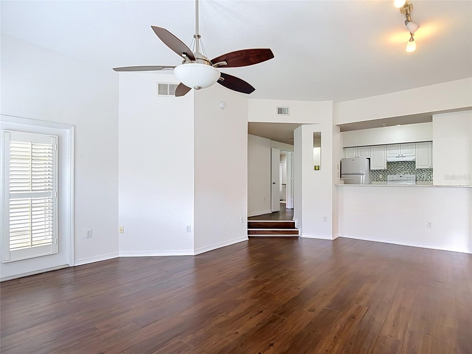 Condominium at 501 S MOODY AVE #1139B, TAMPA, photo 10 of 22