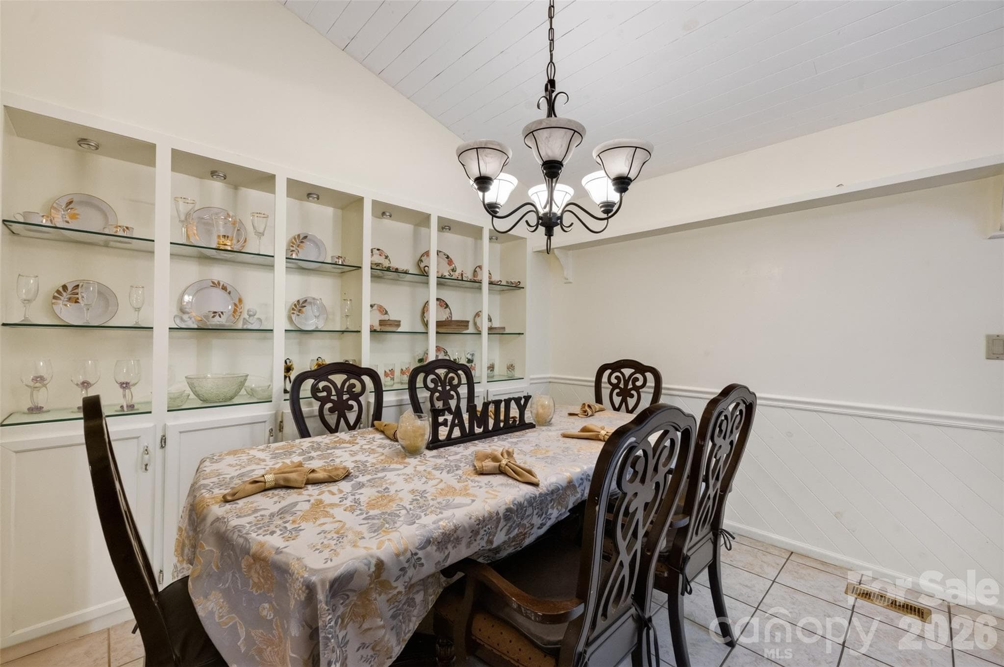 Single Family Residence at 1117 Cedar Creek Drive, Morganton, photo 8 of 39