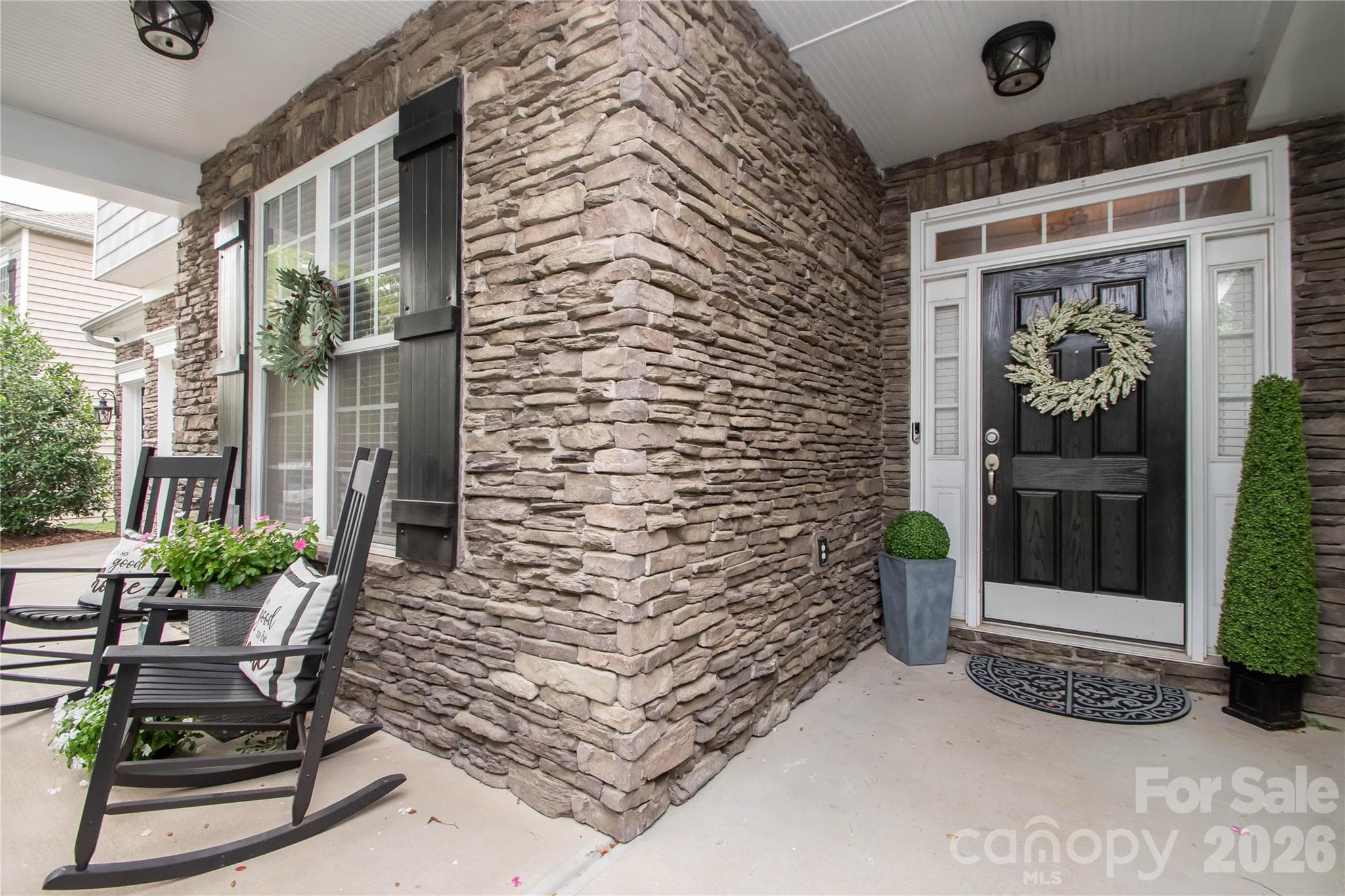 Striking stone covered entry! - 10139 Alvarado Way, Charlotte