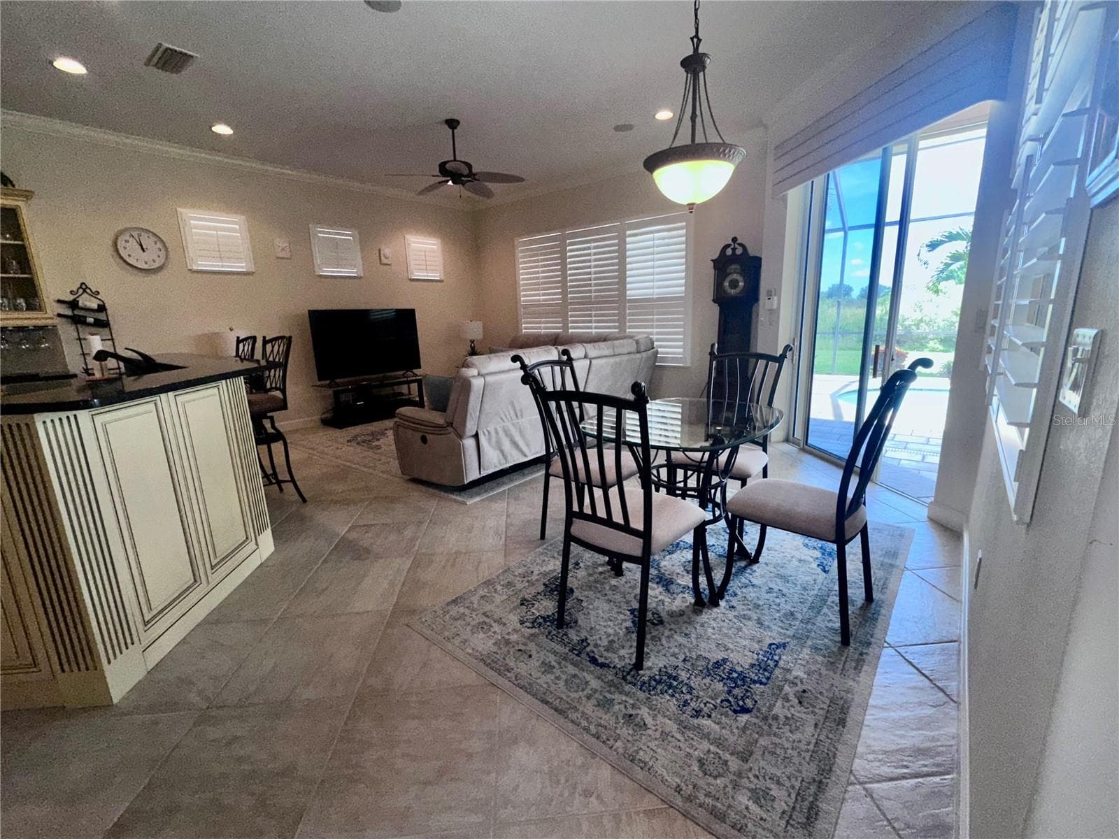 Single Family Residence at 194 MONTELLUNA DR, NORTH VENICE, photo 20 of 91