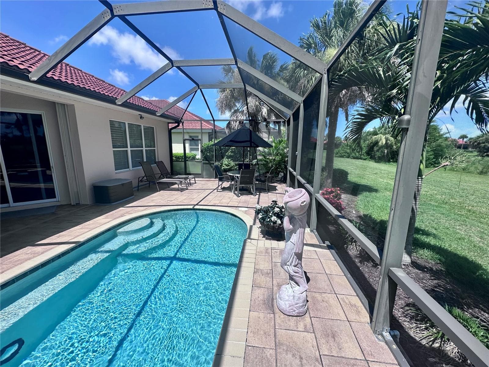 Single Family Residence at 194 MONTELLUNA DR, NORTH VENICE, photo 65 of 91