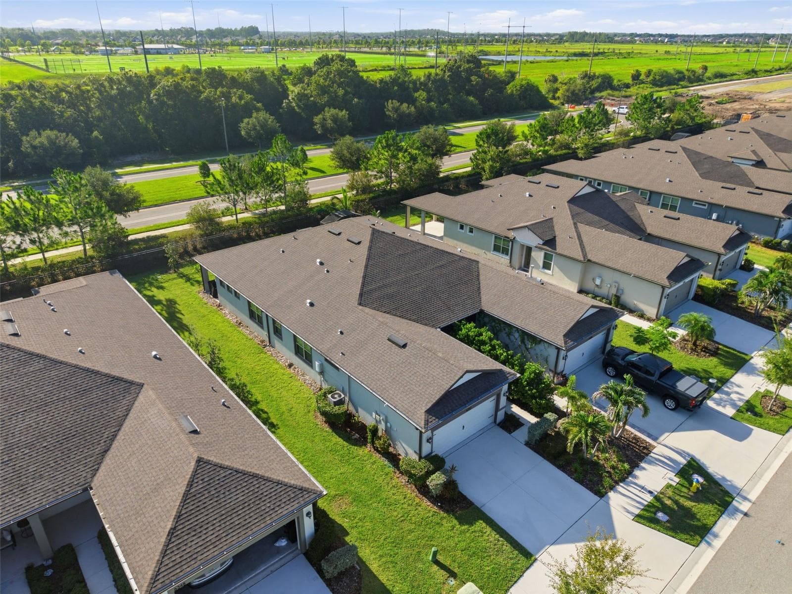 Villa at 6352 MOORING LINE CIR, APOLLO BEACH, photo 4 of 50