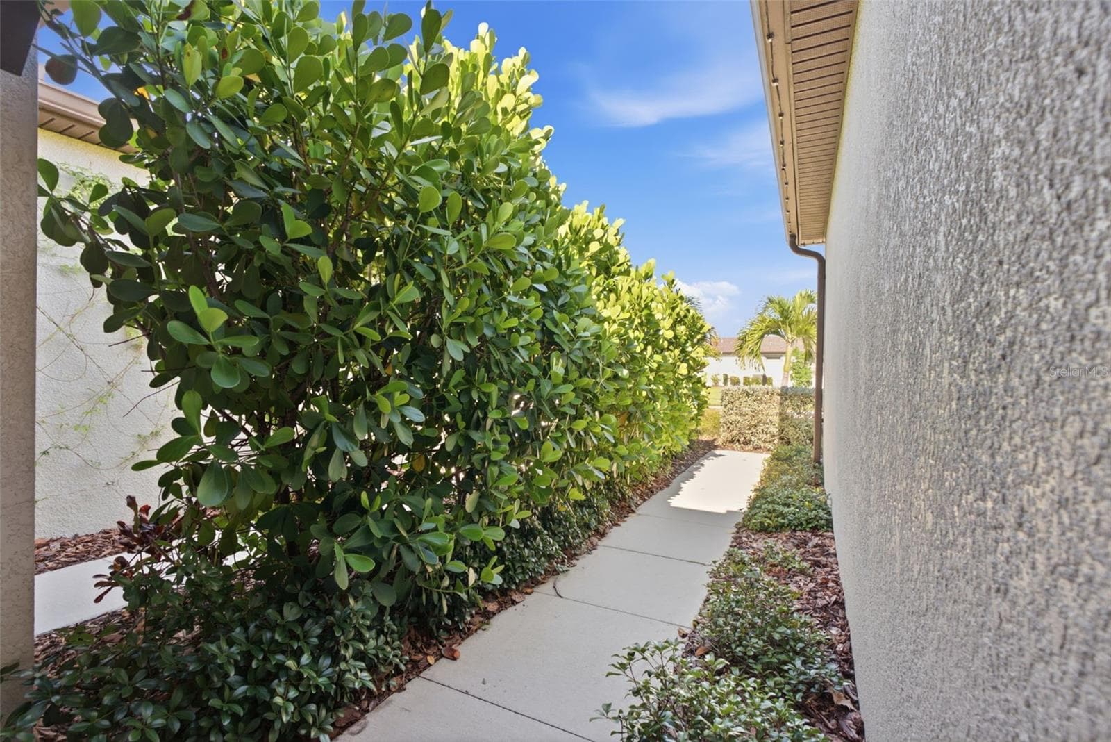Villa at 6352 MOORING LINE CIR, APOLLO BEACH, photo 6 of 50