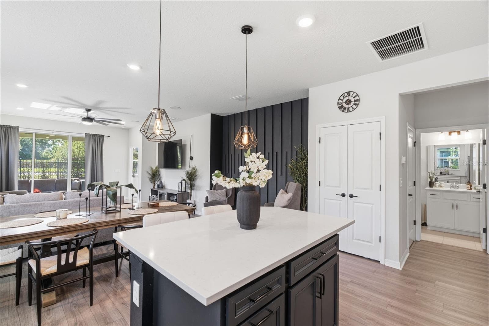 Villa at 6352 MOORING LINE CIR, APOLLO BEACH, photo 16 of 50