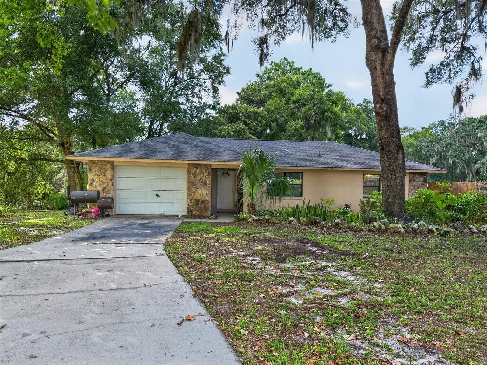 Single Family Residence at 11025 SE 132ND PL, OCKLAWAHA, photo 3 of 33