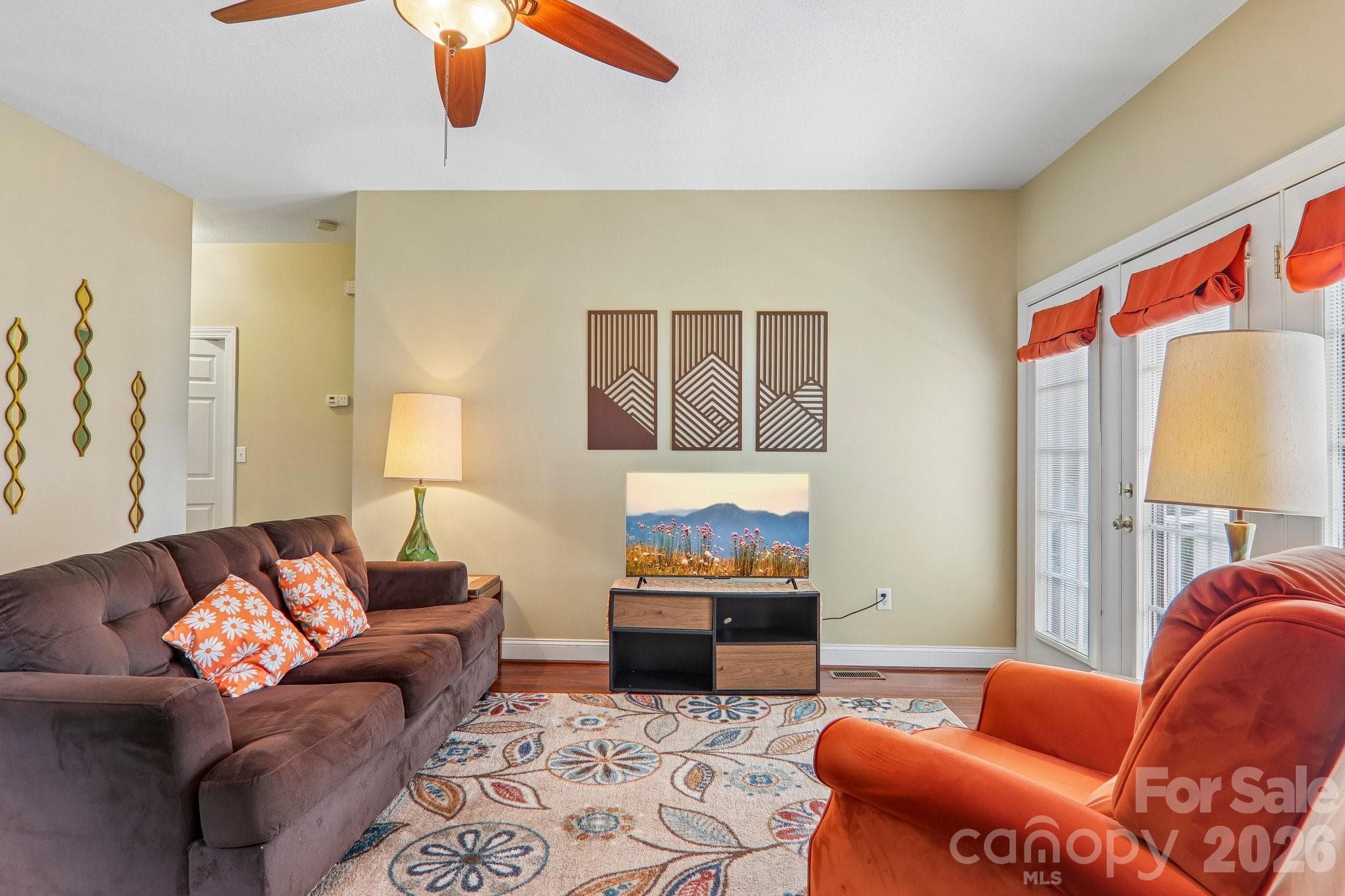 Alternate living area view - 3311 Sandy Drive, Hendersonville