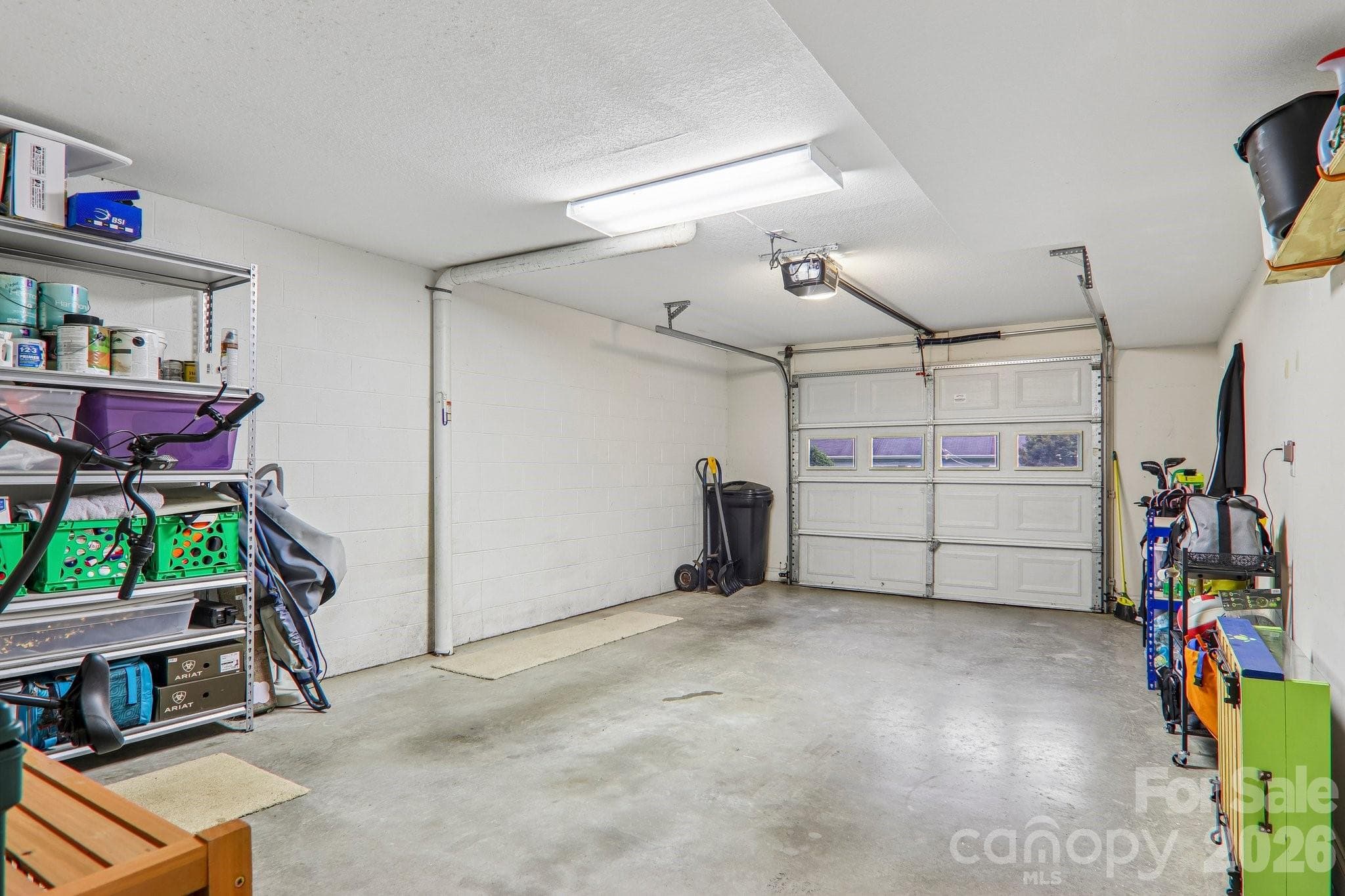 Attached garage - 3311 Sandy Drive, Hendersonville