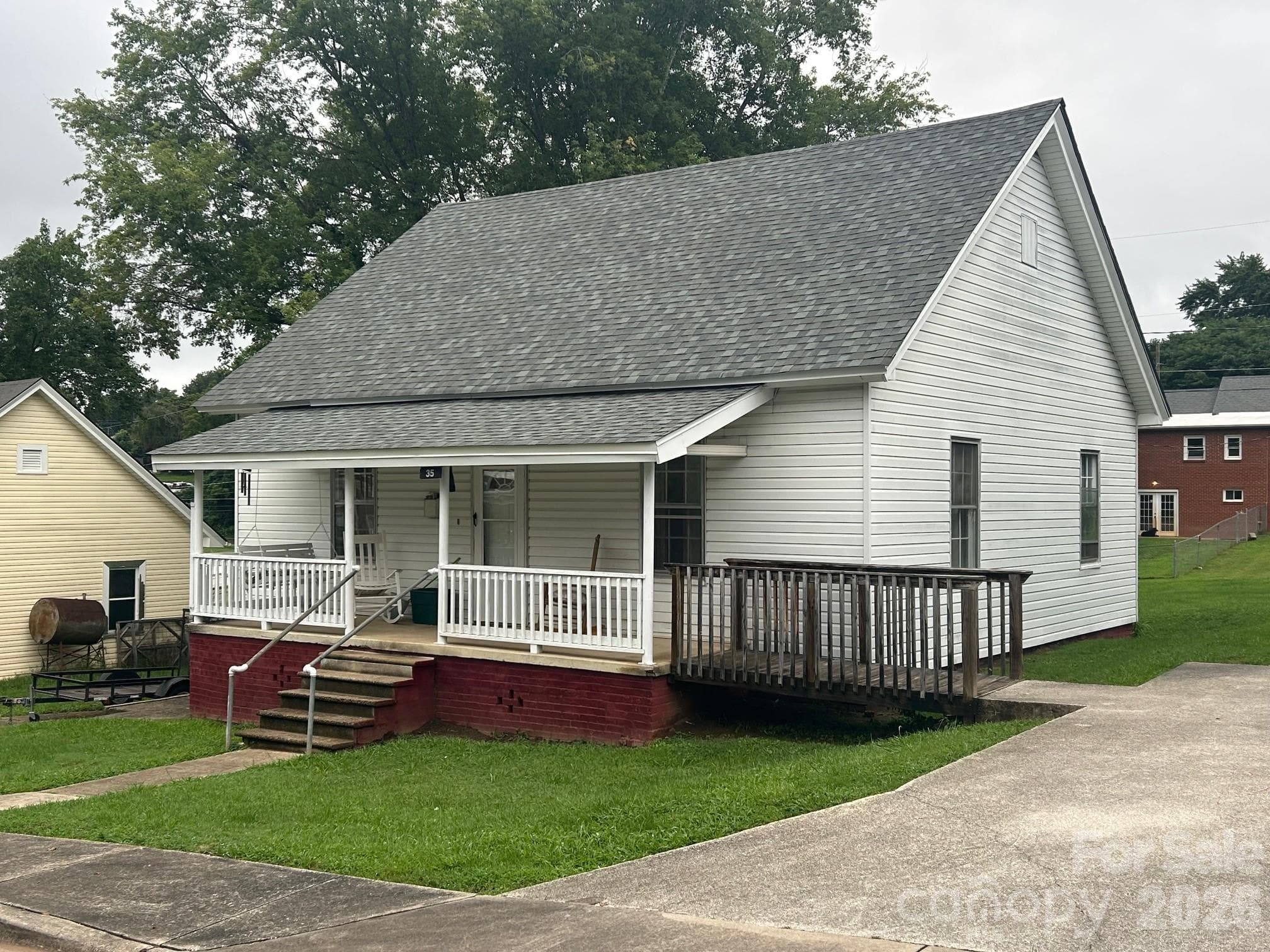 Single Family Residence at 35 Second Street, Marion, photo 2 of 35