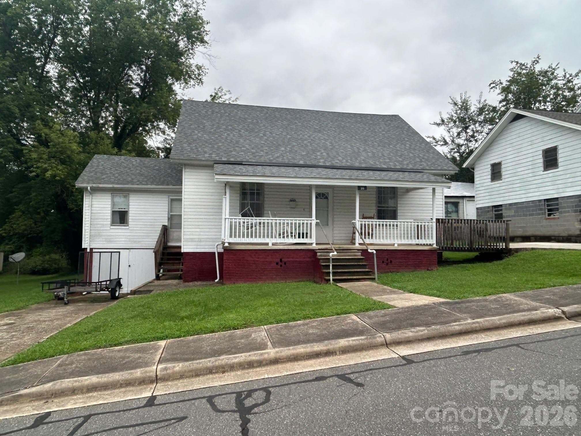 Single Family Residence at 35 Second Street, Marion, photo 3 of 35