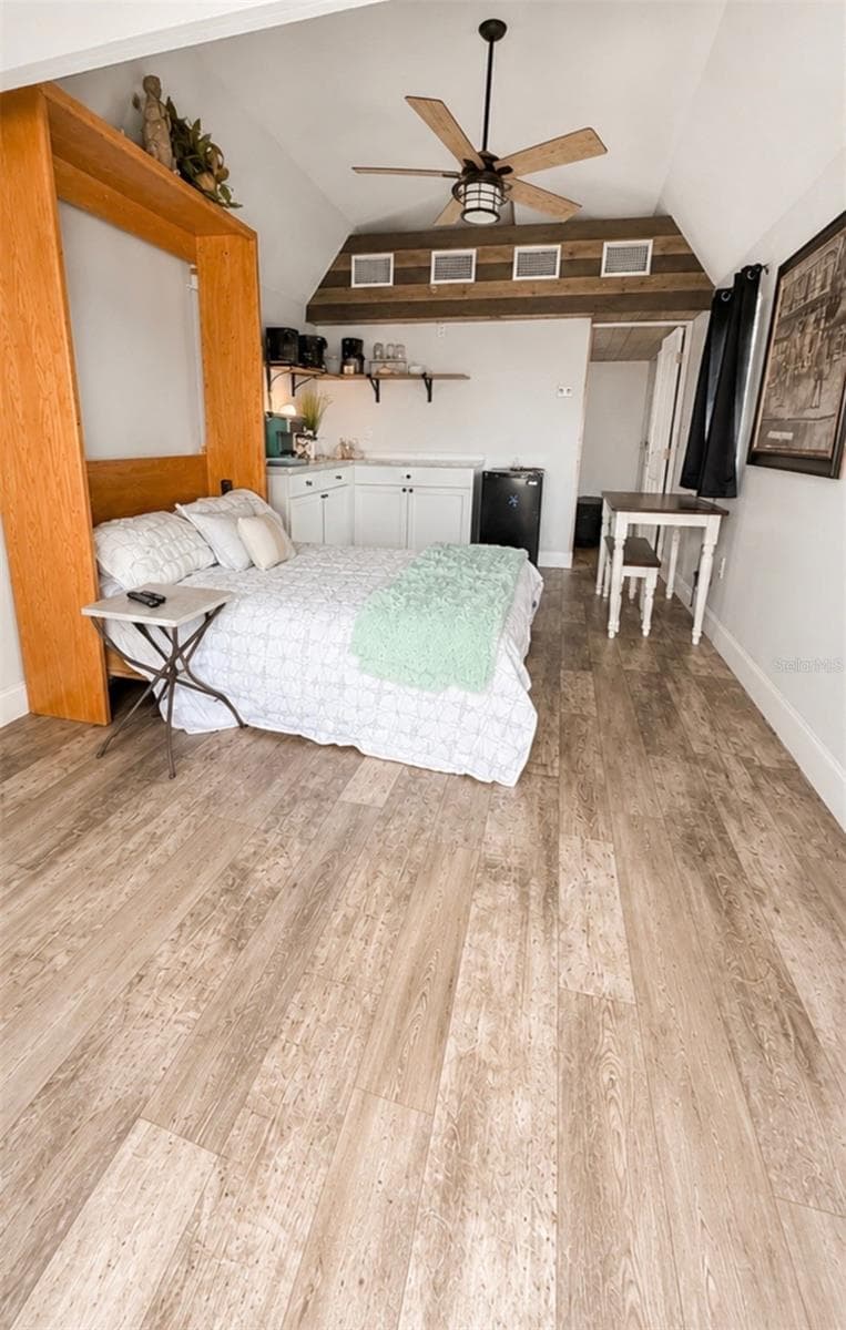 Tiny House with kitchenette. Murphy Bed included. - 4280 TURNER RD, MULBERRY