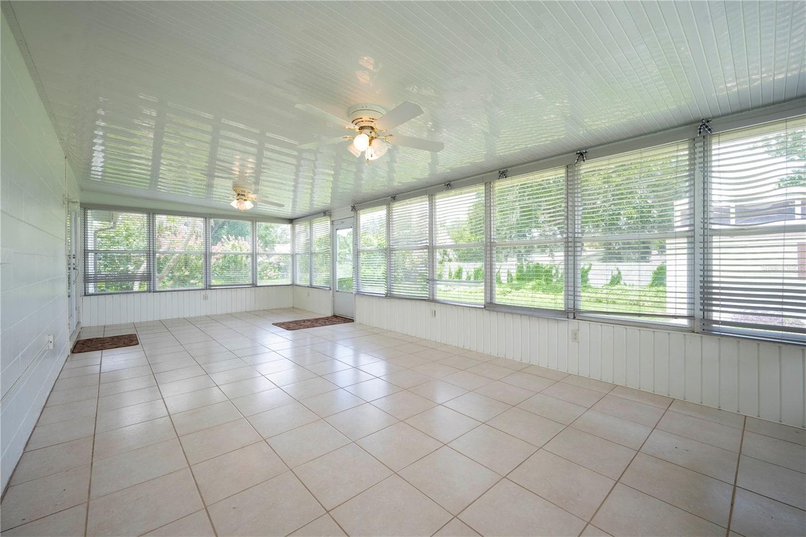 Single Family Residence at 7316 HIGHLAND GROVE DR, LAKELAND, photo 4 of 56
