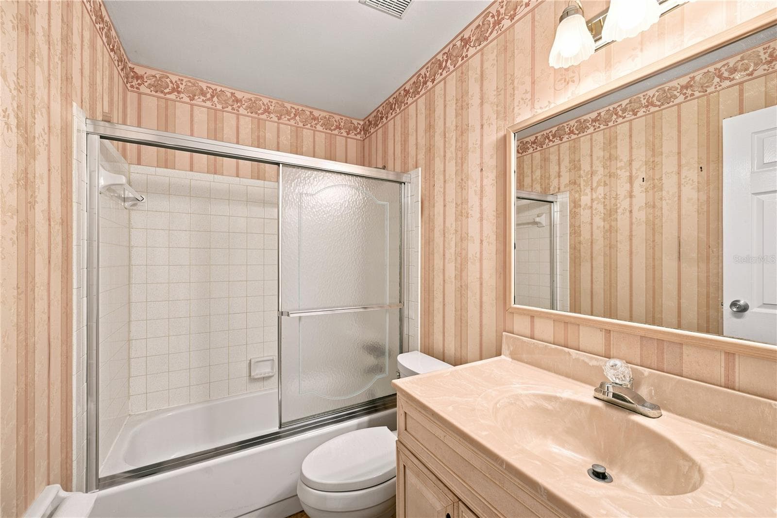 Single Family Residence at 7316 HIGHLAND GROVE DR, LAKELAND, photo 28 of 56