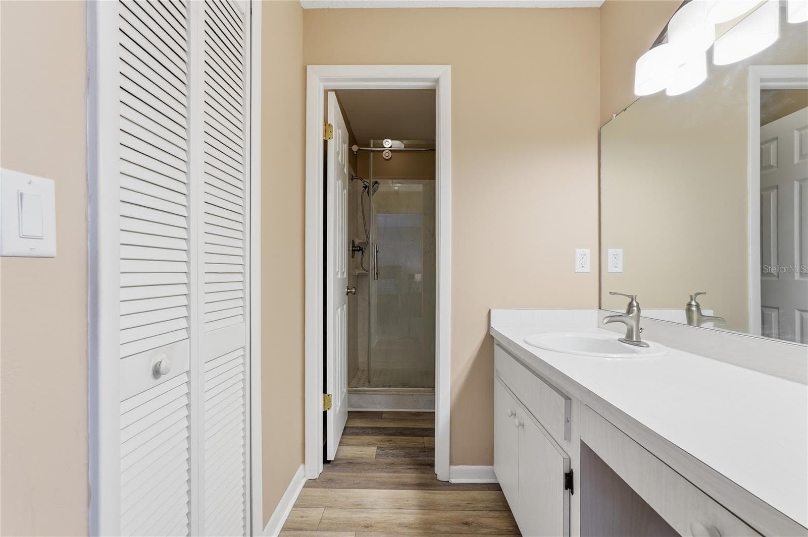 Primary Bathroom 2nd Floor - 805 WESTWIND LN, FERN PARK