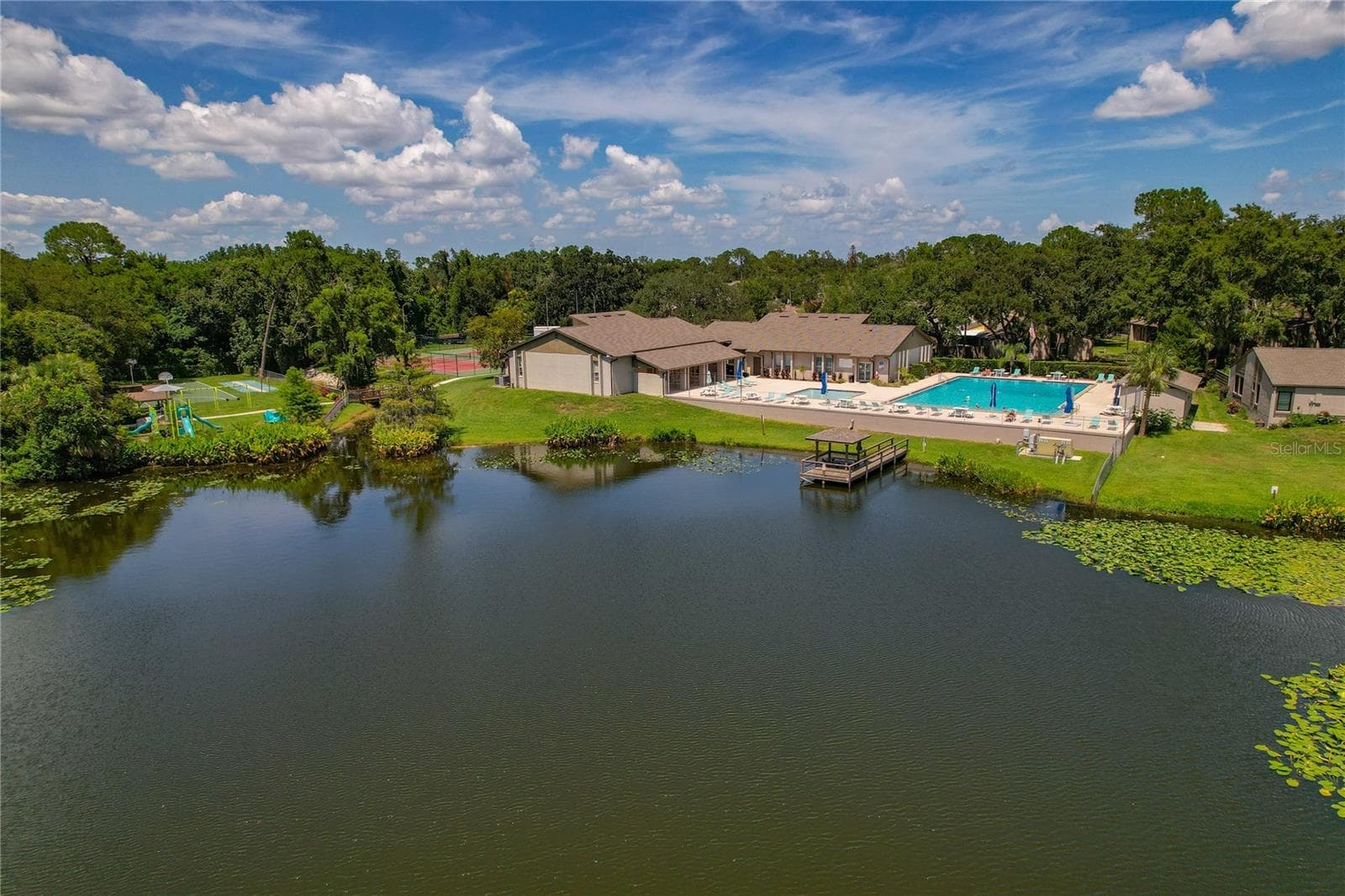 Club House - 805 WESTWIND LN, FERN PARK