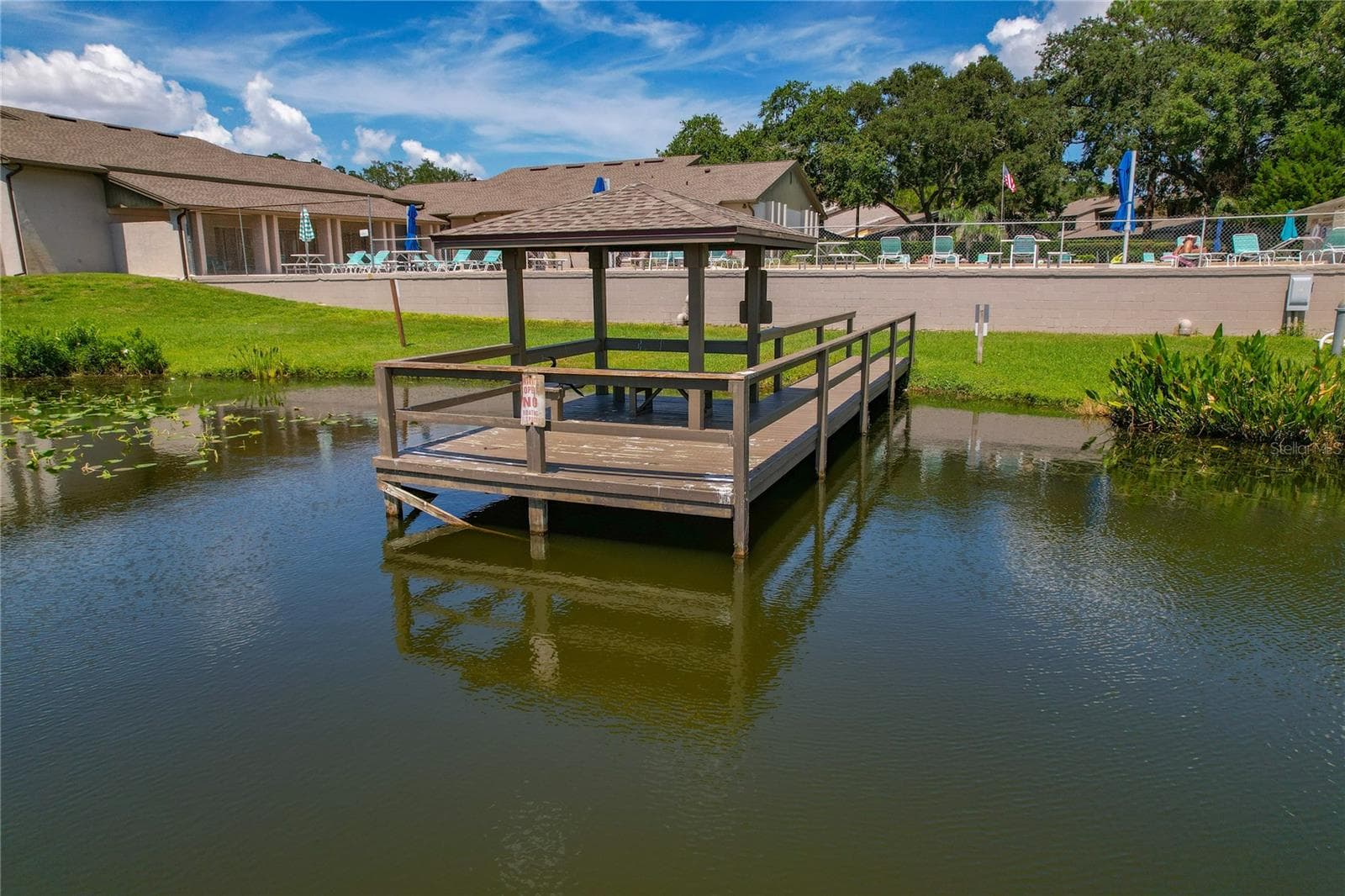 Club House / Fishing Pier - 805 WESTWIND LN, FERN PARK