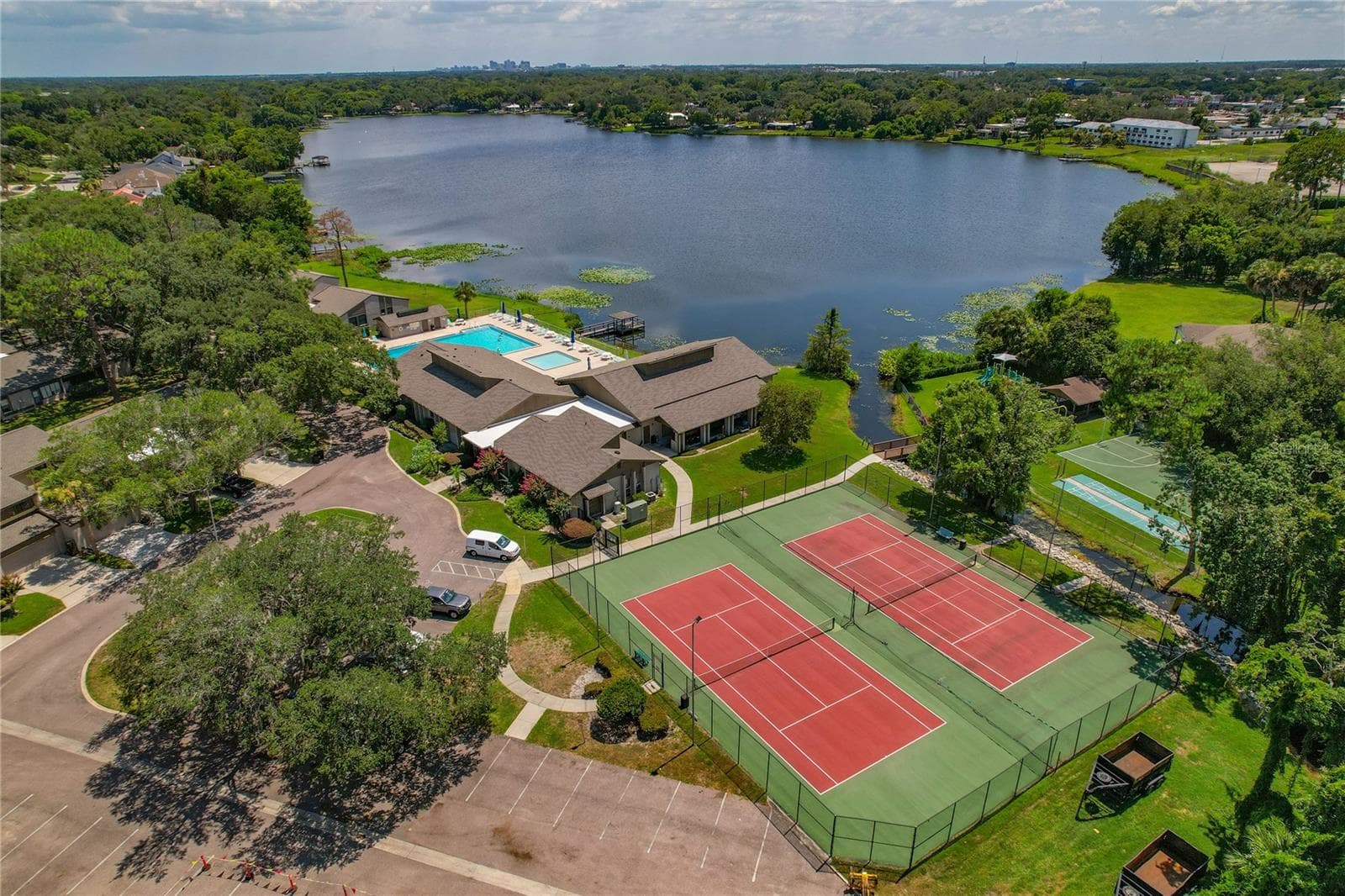 Tennis Courts - 805 WESTWIND LN, FERN PARK