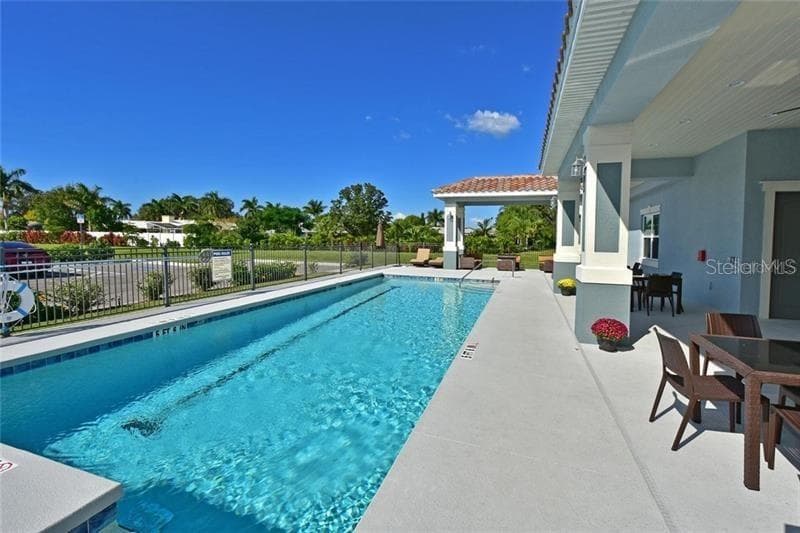 Villa at 1418 CALLE GRAND ST, BRADENTON, photo 52 of 54