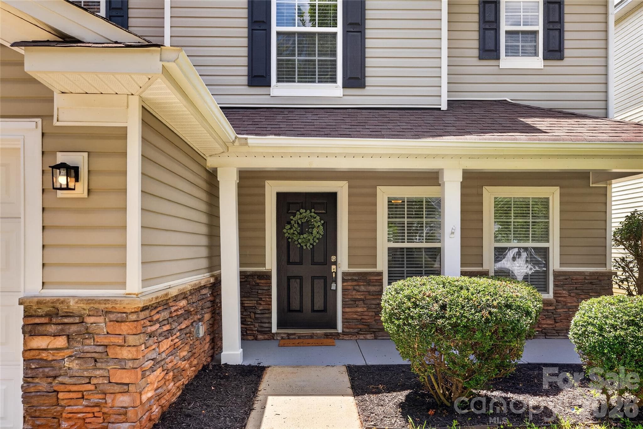 Single Family Residence at 8932 Oransay Way, Charlotte, photo 3 of 39