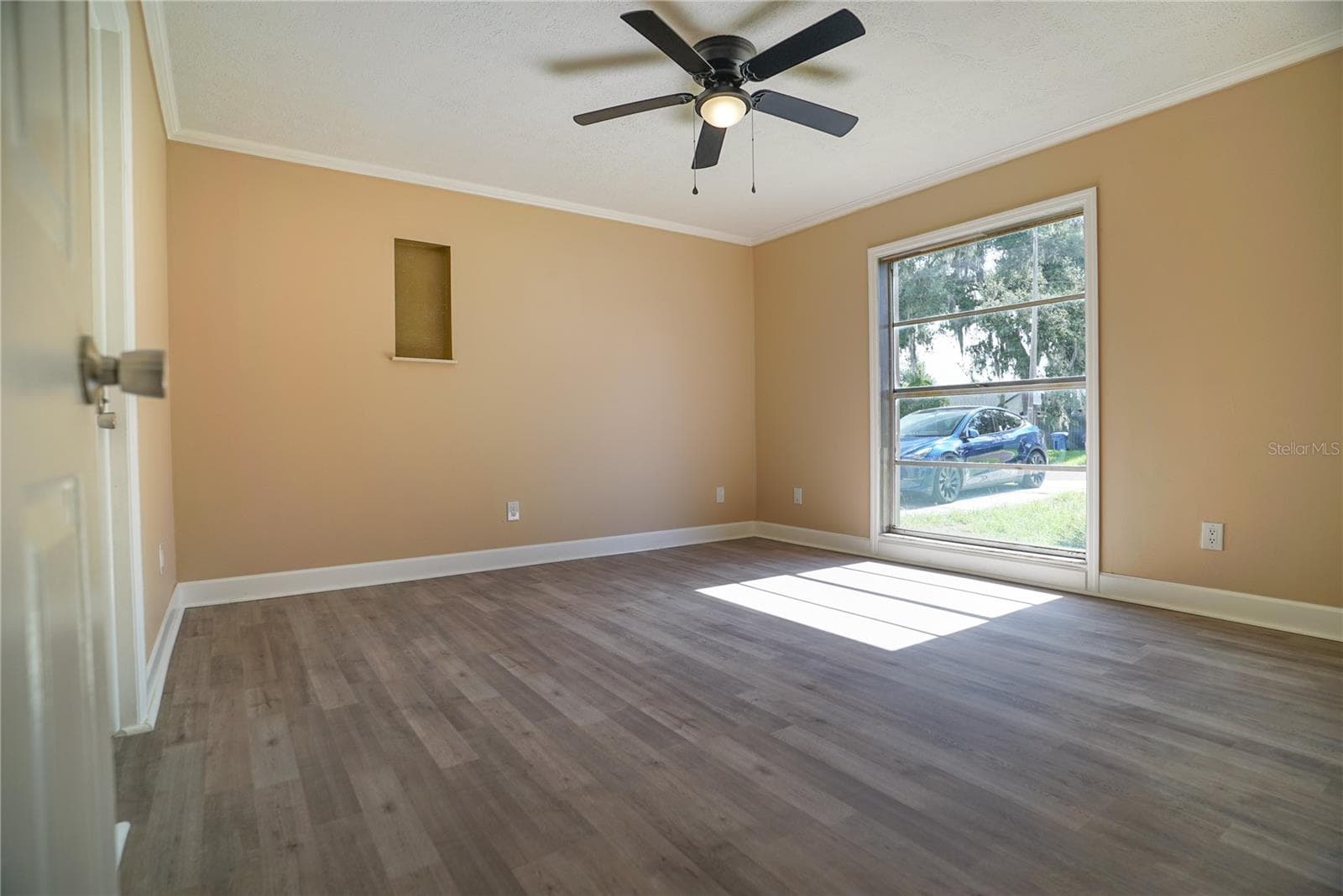 Single Family Residence at 3320 LAS BRISAS DR, RIVERVIEW, photo 7 of 21