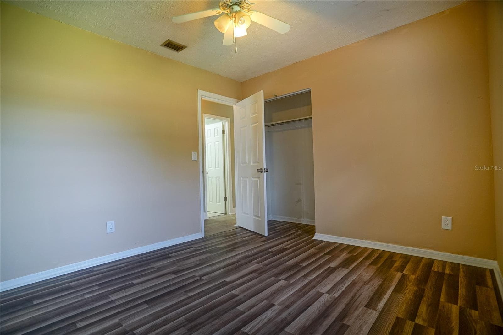 Single Family Residence at 3320 LAS BRISAS DR, RIVERVIEW, photo 15 of 21